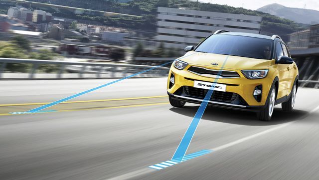 kia-stonic-lane-departure-warning640