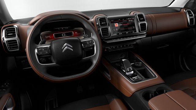 Citroen-C5-Aircross-e640