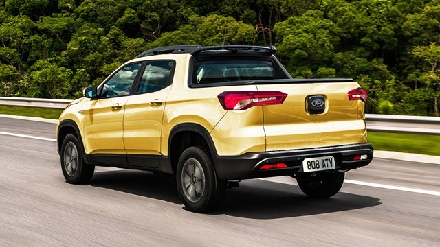 Ford-focus-pickup-renders-tsiro-640