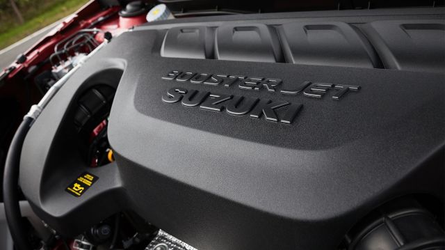 Suzuki-SX4-S-Cross-2016-l640