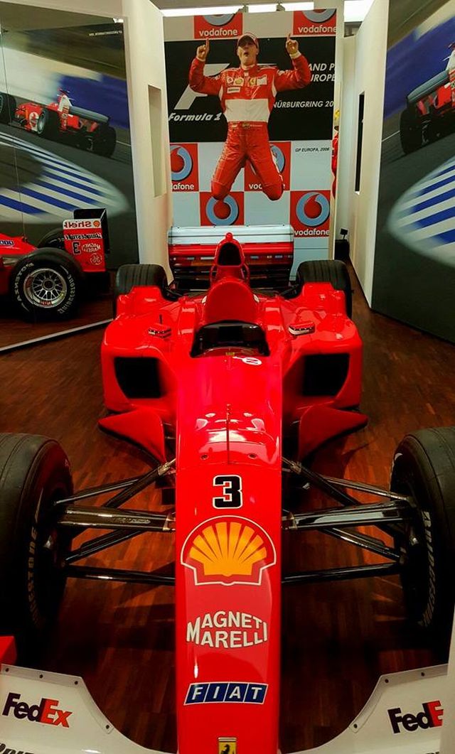 schumi-exhibition-t640tall