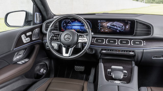 Der neue Mercedes-Benz GLE: Der SUV-Trendsetter, ganz neu durchdacht The new Mercedes-Benz GLE: The SUV trendsetter completely reconceived