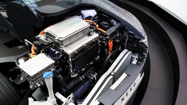 e66d4575-2019-hyundai-nexo-14-768x512-chariatis-640