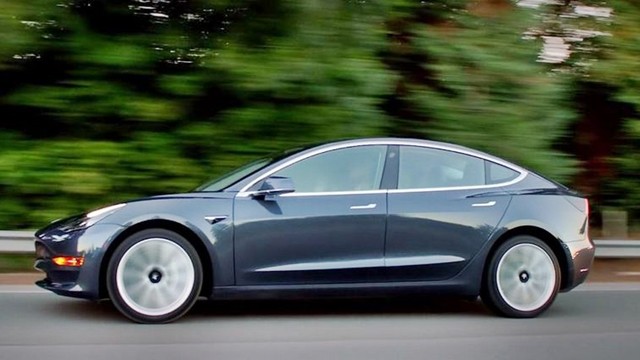 Tesla model 3 china boi 640