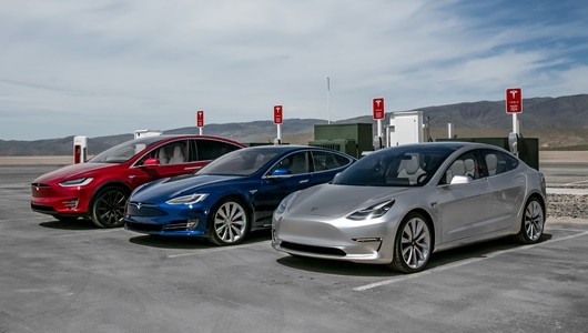 2017-Tesla-Model-3-2016-Tesla-Model-X-Tesla-Model-S-charging-stations-chariatis-530
