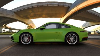 porsche-911-cabriolet-4s-b640
