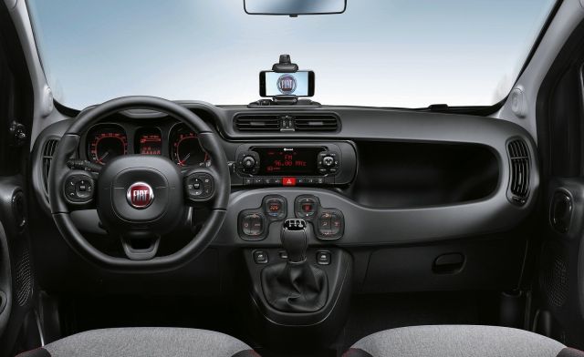 Fiat-Panda-2017-b640tall