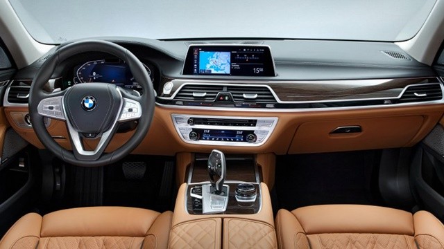 3bbb5be8-bmw-7series-facelift-leaked-images-14565harpi640_1