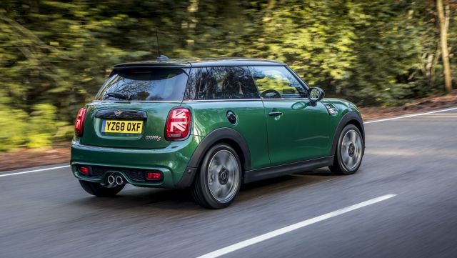 mini-cooper-s-60-years-edition-b640