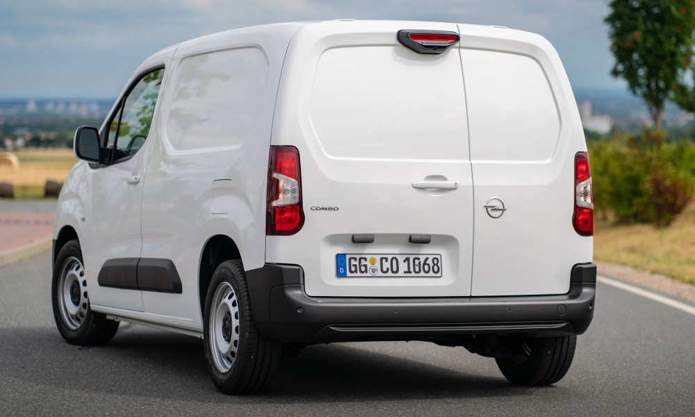 Opel Combo Cargo with Surround Rear Vision