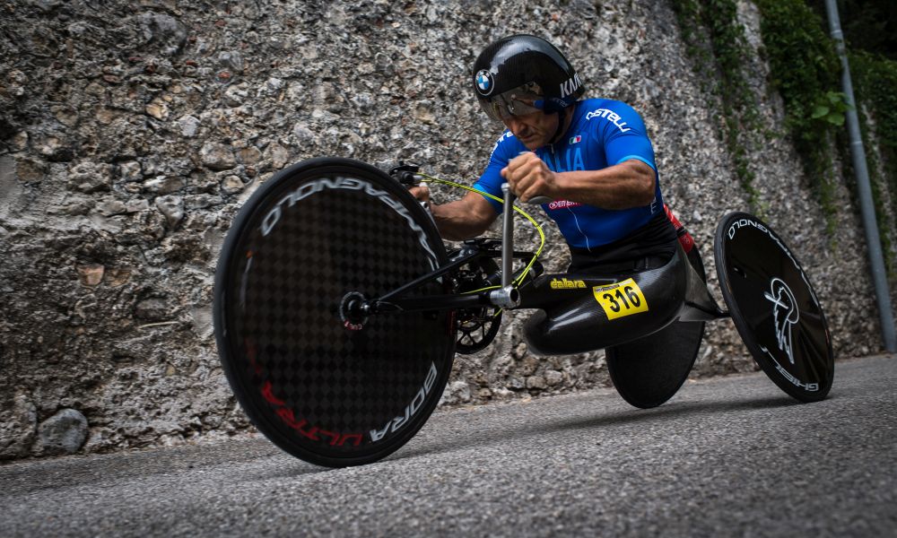 alex-zanardi-handbike-bybmw-a1000x600