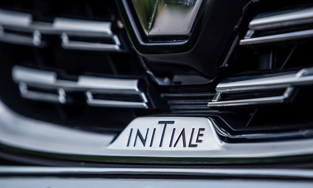 Renault-Captur-Initiale-detail-d1000x600