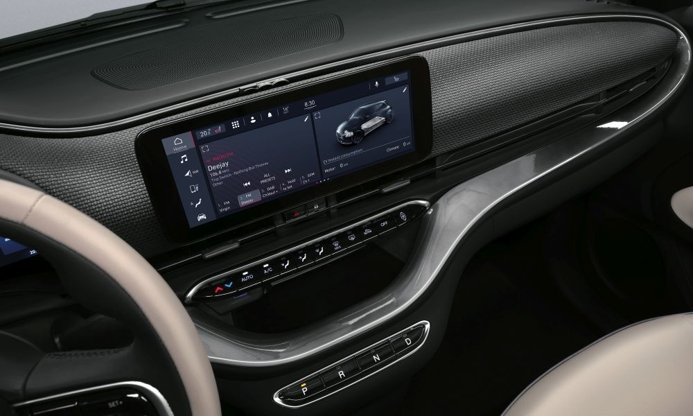 Fiat-500-electric-laprima-j1000x600