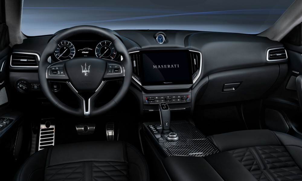 Maserati_Ghibli_Hybrid3