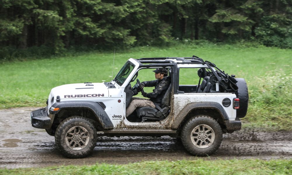 Jeep-Wrangler-2018-d1000x600