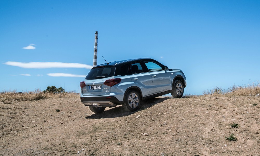 Suzuki_Vitara_Hybrid_Test4