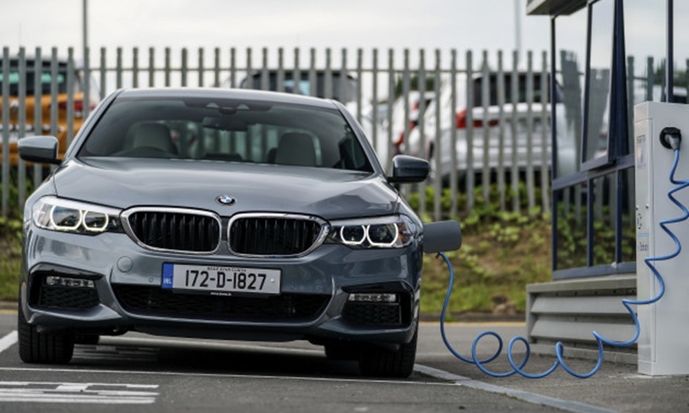 BMW 530e