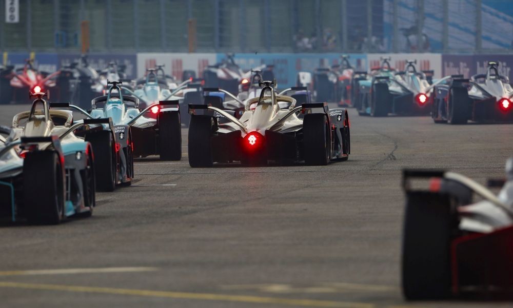 Berlin6-20192020-Rd11-race-a1000x600