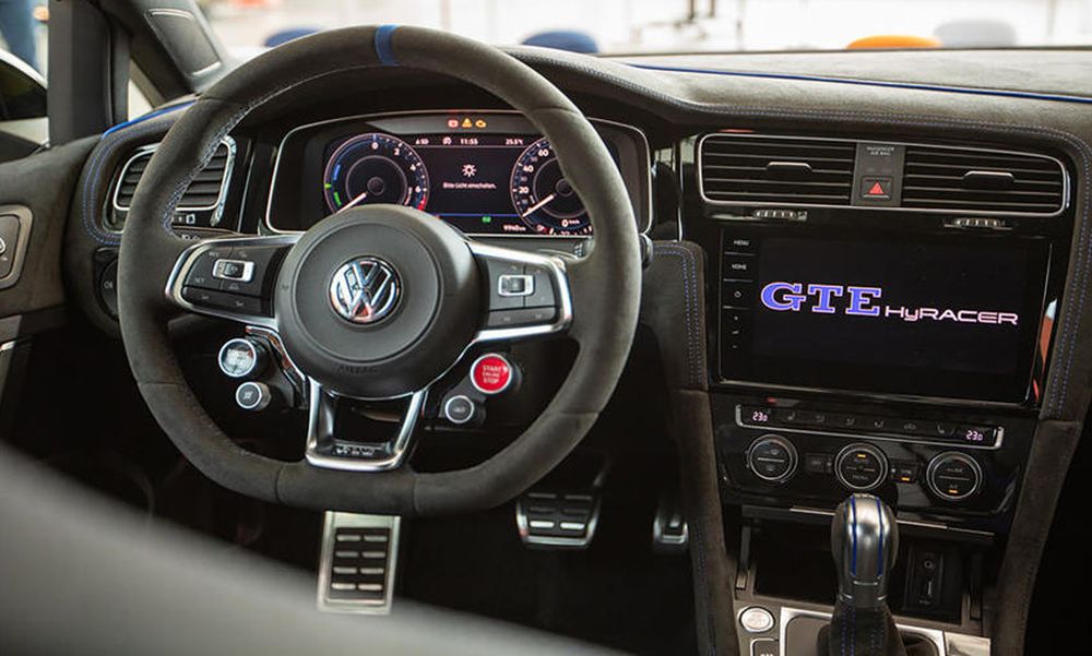 volkswagen-Golf-GTE-HyRacer-c1000x600