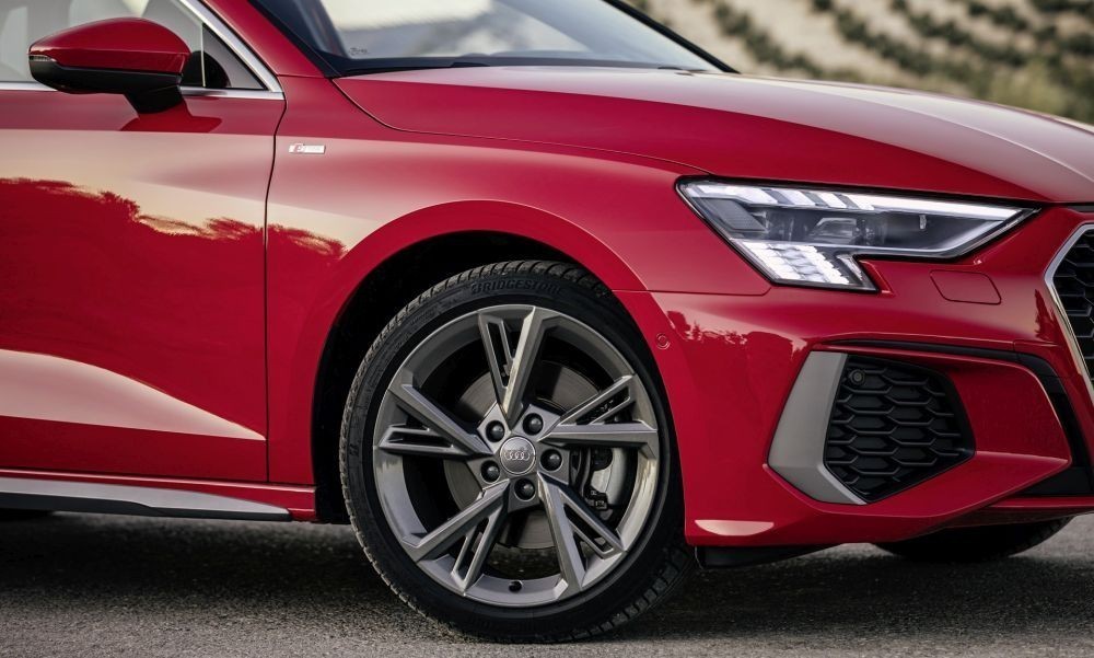 a3-sportback-2020-red-d1000x600