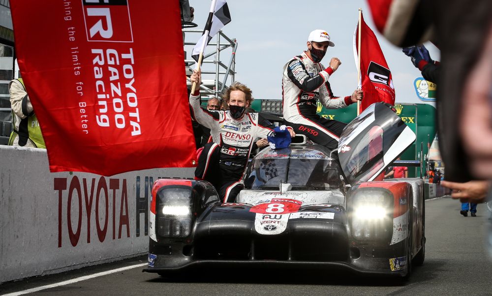 wec-19-20-rd7-LeMans-toyota-winners-a1000x600
