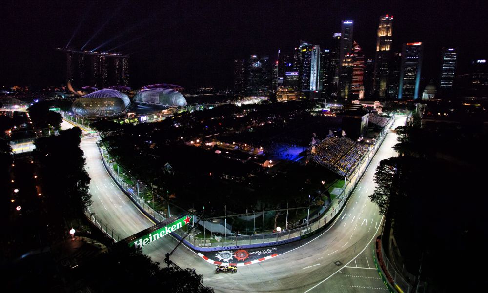 singapore19-renault-b1000x600