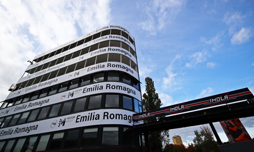 imola-20-rbpool-e1000x600