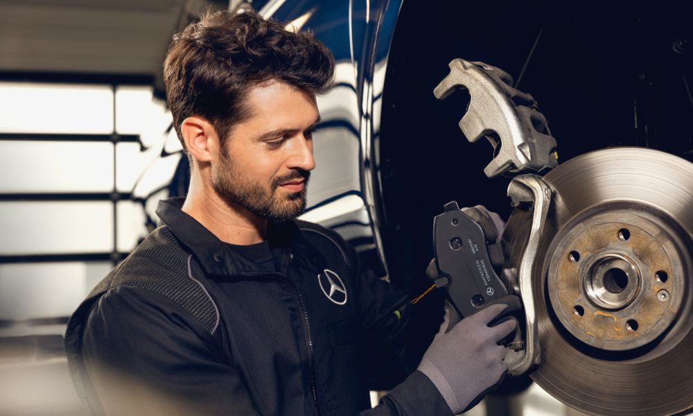 Mercedes-service-f1000x600