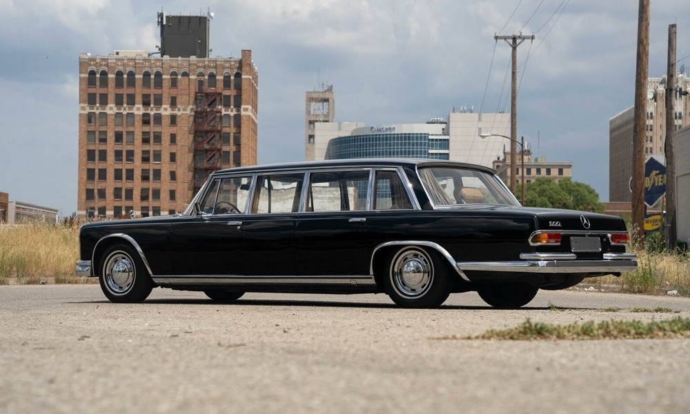 Mercedes 600 Pullman