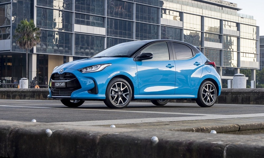 yaris mazda