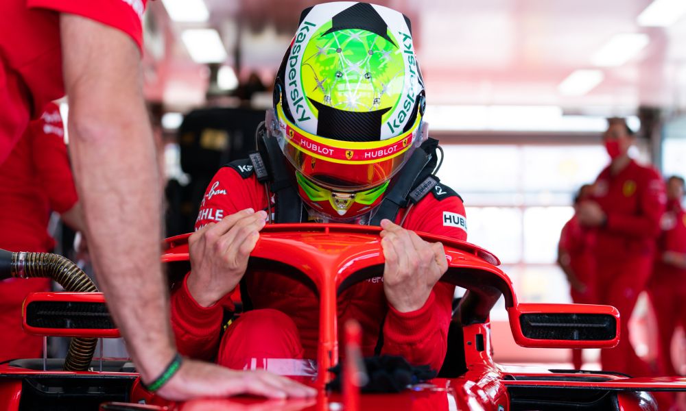 Επίσημο: Ο Schumacher στη Formula 1 με τη Haas