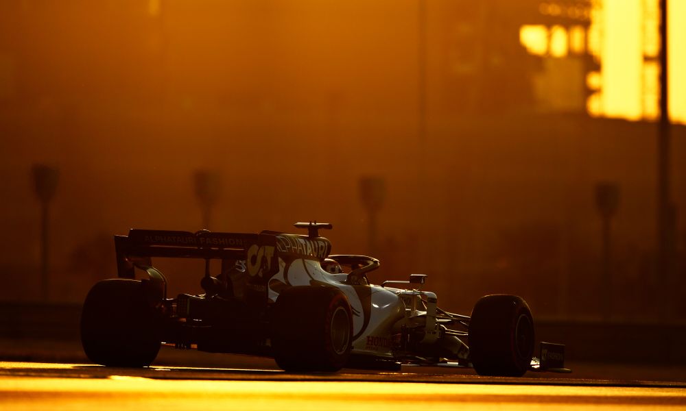 tsunoda-abudhabi-postseasontest-b1000x600