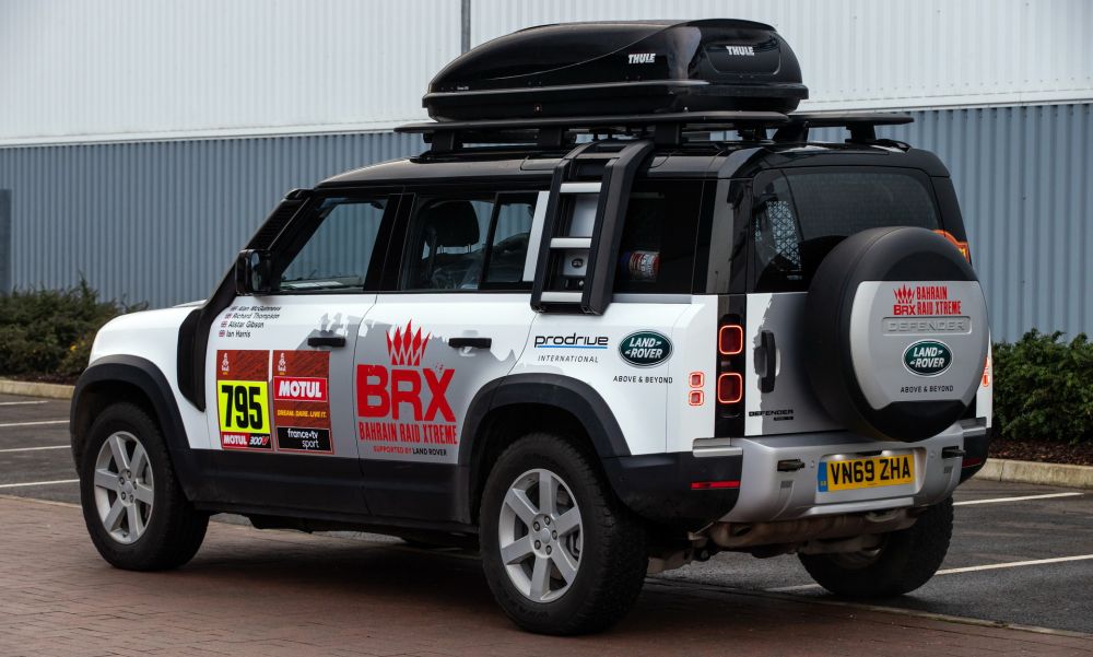 Land-Rover-Defender-Dakar-2021-BRX-c1000x600