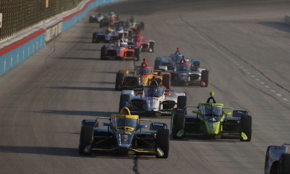 IndyCar-2020-Rd1-action-by-Chris-Owens-a1000x600