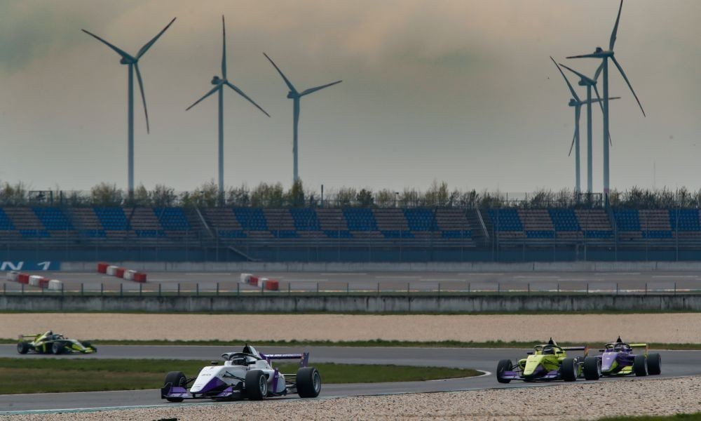 chadwick-lausitz-test-19-a1000x600