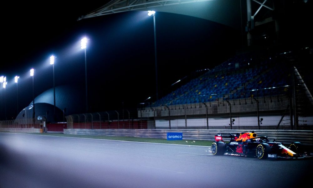 verstappen-bahraintest21-f1000x600