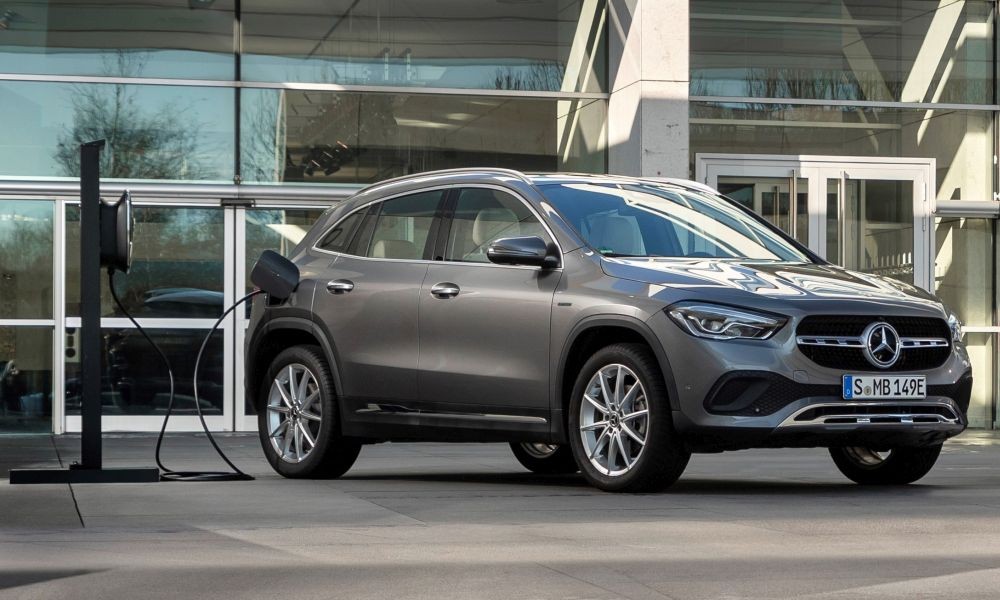 Mercedes-GLA-250e-a1000x600