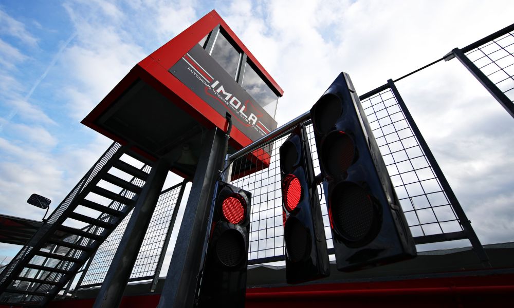 imola-20-rbpool-a1000x600
