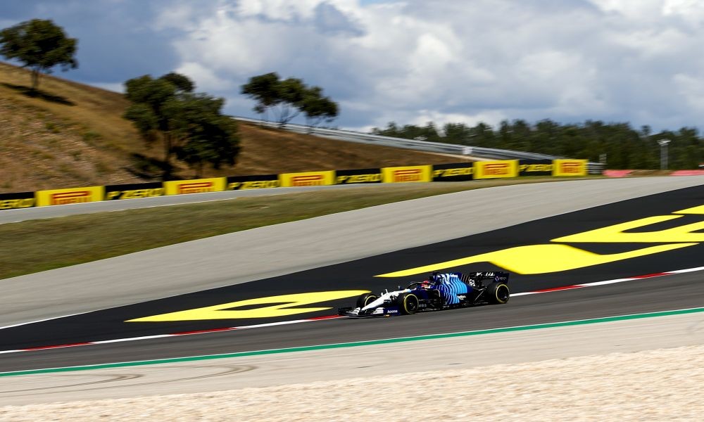 russell-portimao21-pirelli-a1000x600