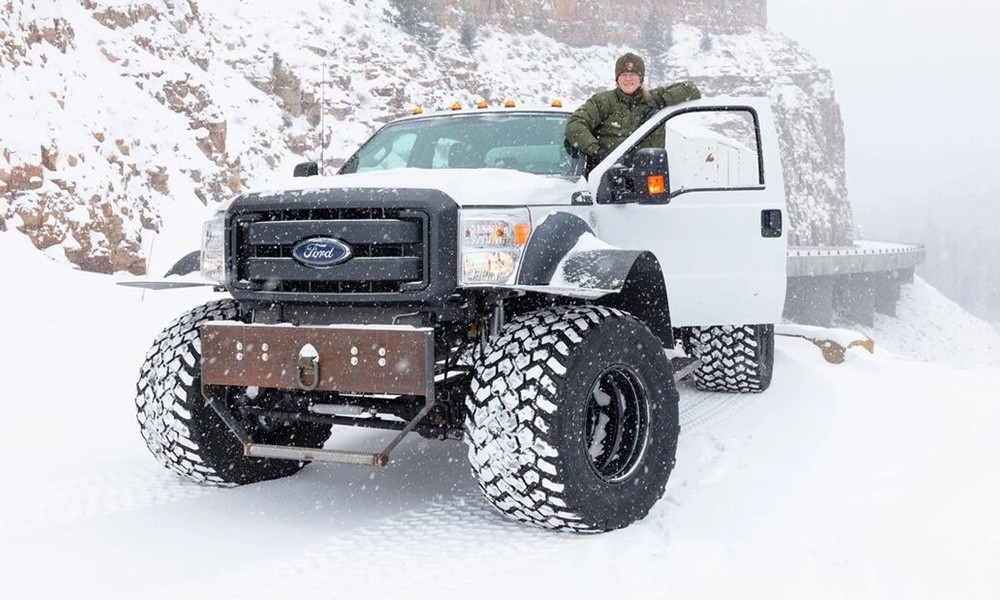 Ford F-550 Monster Truck