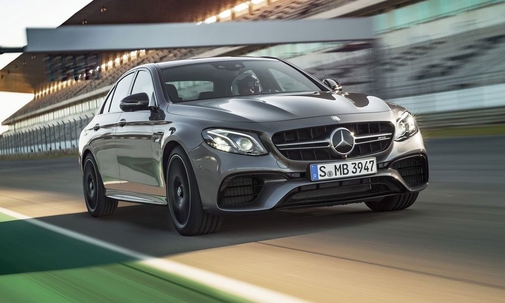 drag-race audi mercedes