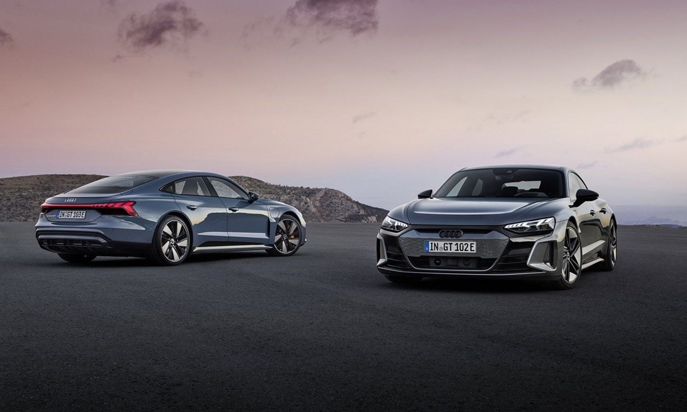 Audi e-tron GT vs R8