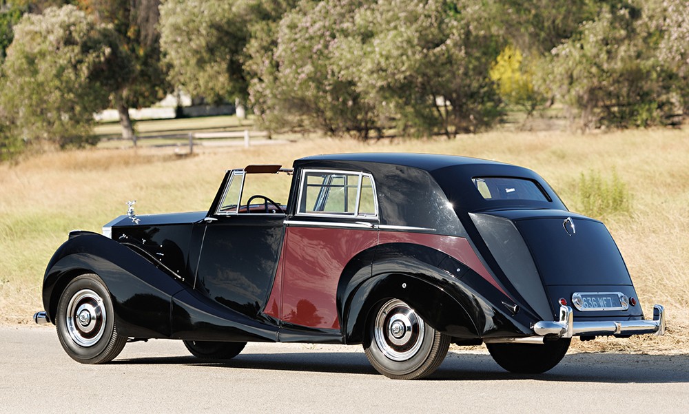 220714010155 1952 Rolls Royce Silver Wraith Sedanca de Ville 22