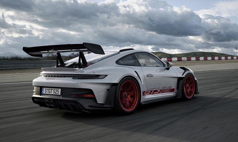 Porsche 911 GT3 RS: Ένα «όπλο» πίστας με άδεια κυκλοφορίας