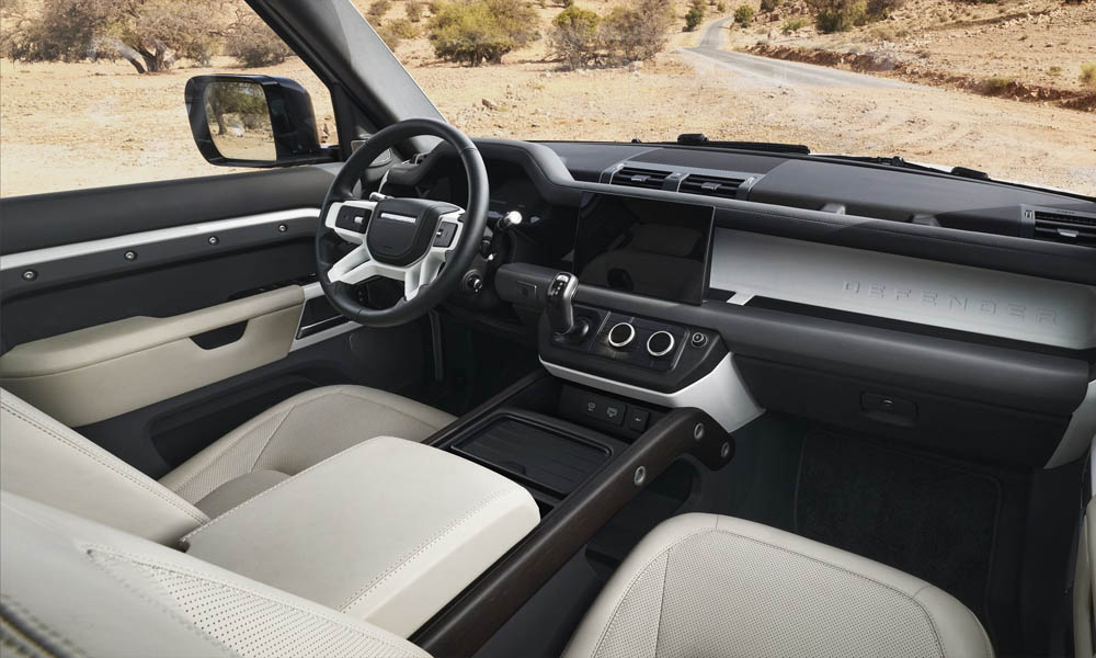Πόσες παραγγελίες λέτε πως έχει η Jaguar Land Rover;