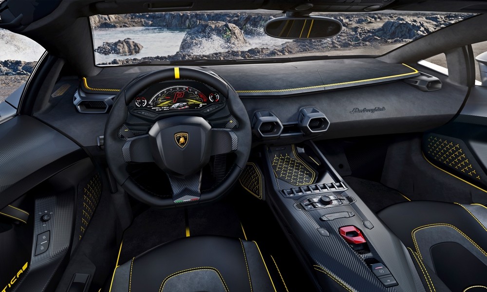 Έτσι αποχαιρετά η Lamborghini το θρυλικό V12