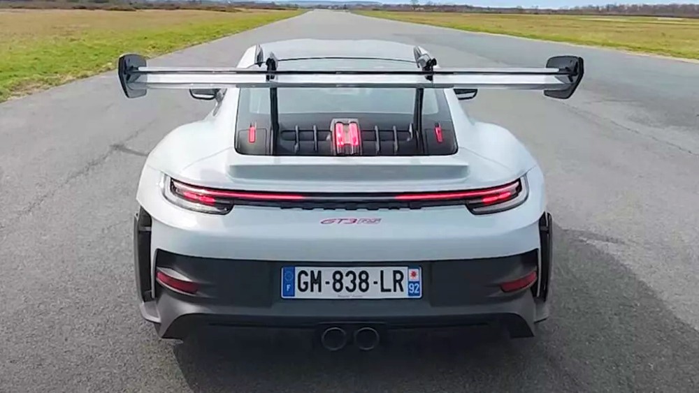 Δείτε πως επιταχύνει η Porsche 911 GT3 RS (+video)