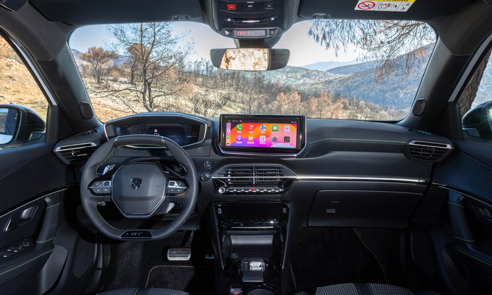 Δοκιμή: Peugeot 2008 1.2 PureTech 130 PS EAT8