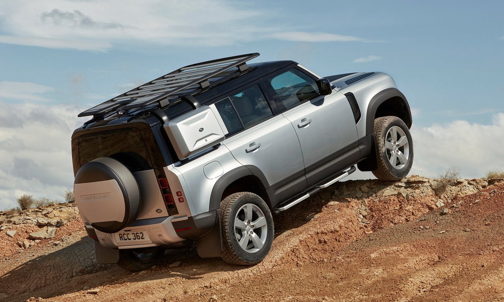 231220180114_LAND ROVER DEFENDER-2