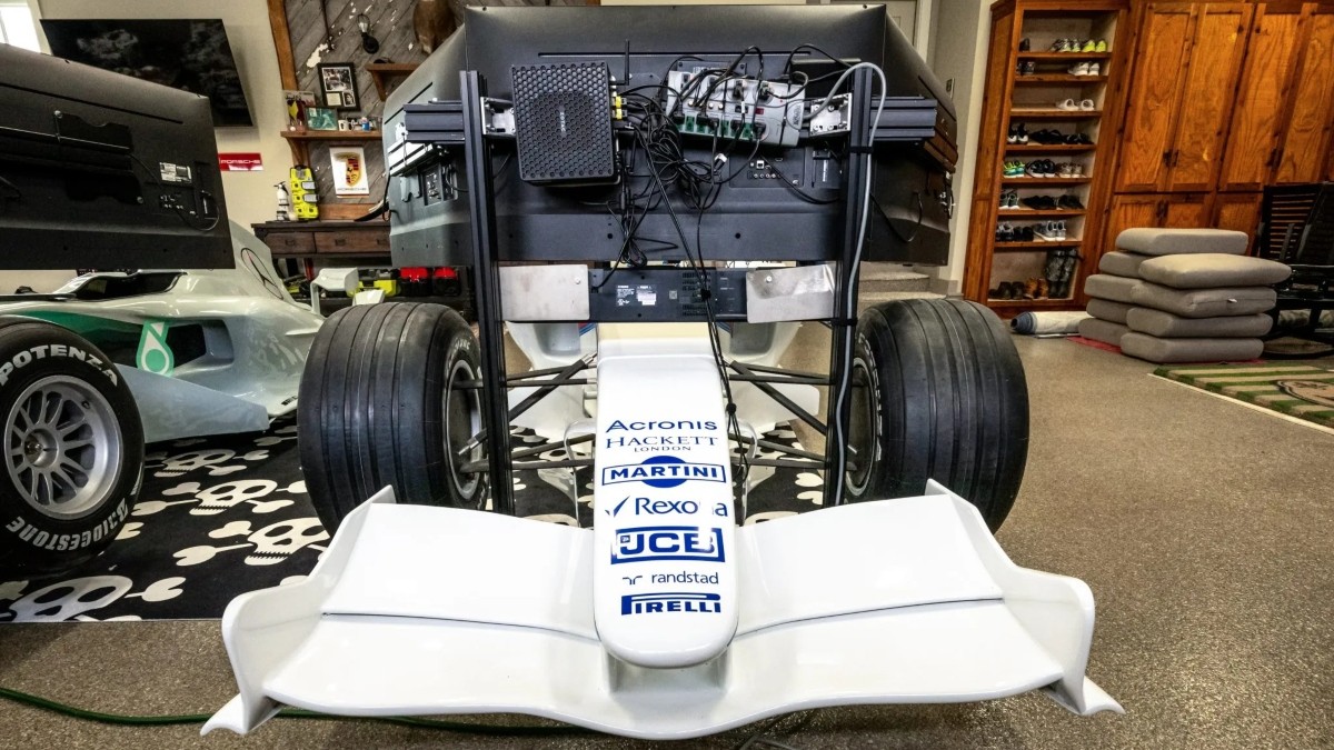 Williams Sim Racing Πόσα «έπιασε» ένας επαγγελματικός simulator με τα παλιά χρώματα της ...